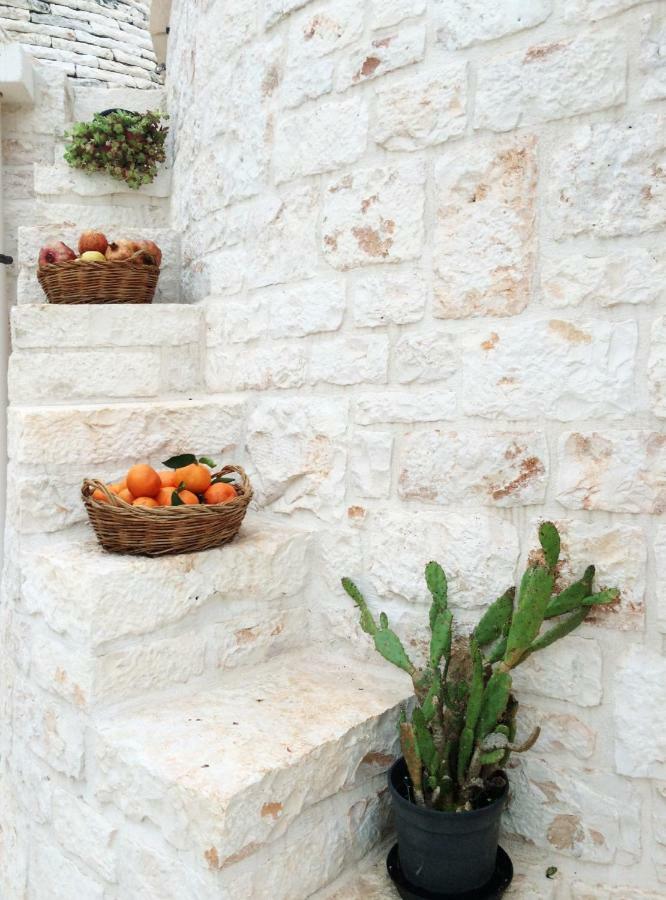 Вилла I Trulli Del Mulino Локоротондо Экстерьер фото